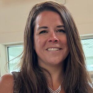 Meet your Posher, Jenny